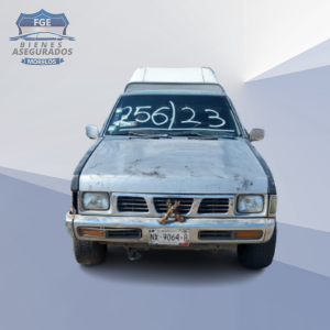 NISSAN PICK UP