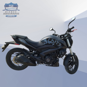 BAJAJ DOMINAR