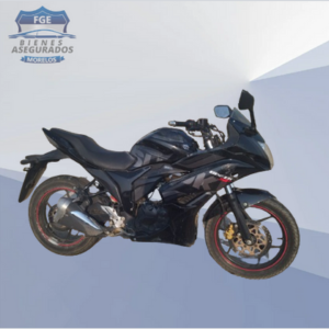 SUZUKI GIXXER