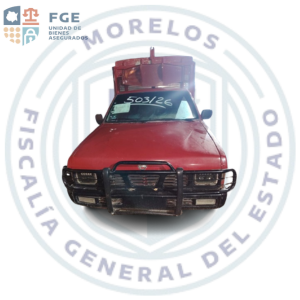 NISSAN 	PICK  UP
