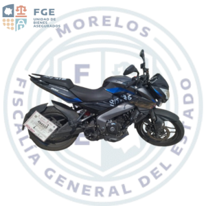 BAJAJ  PULSAR NS200