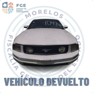 FORD MUSTANG