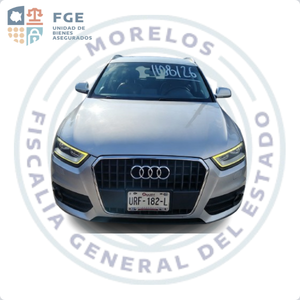 AUDI  Q3