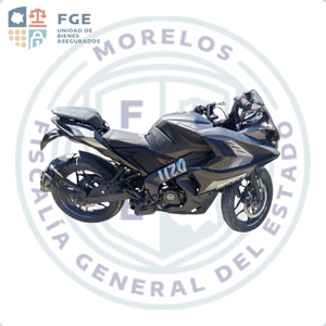 BAJAJ PULSAR RS200