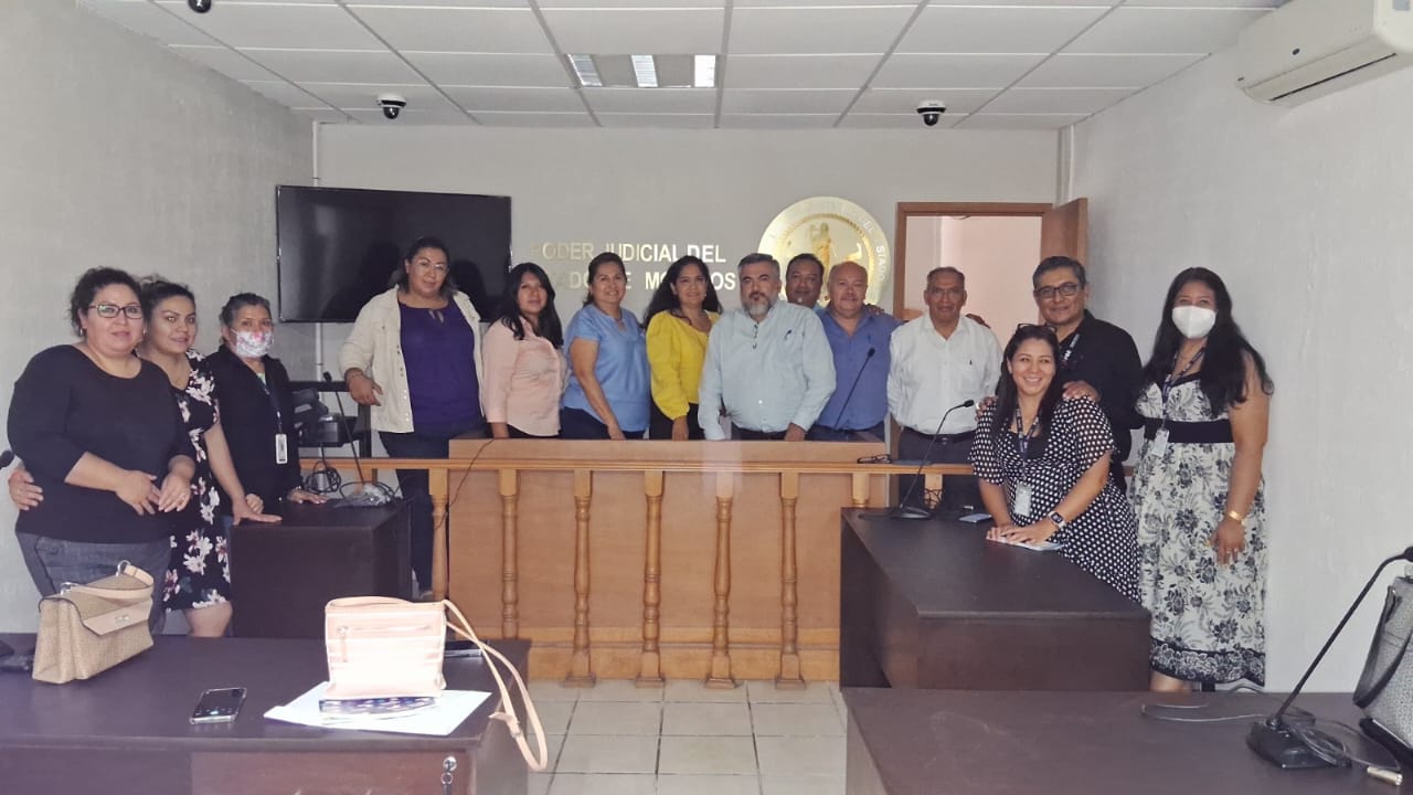Fiscalía de Grupos Vulnerables fortalece trabajo con el Colegio de Postulantes para protección de víctimas
