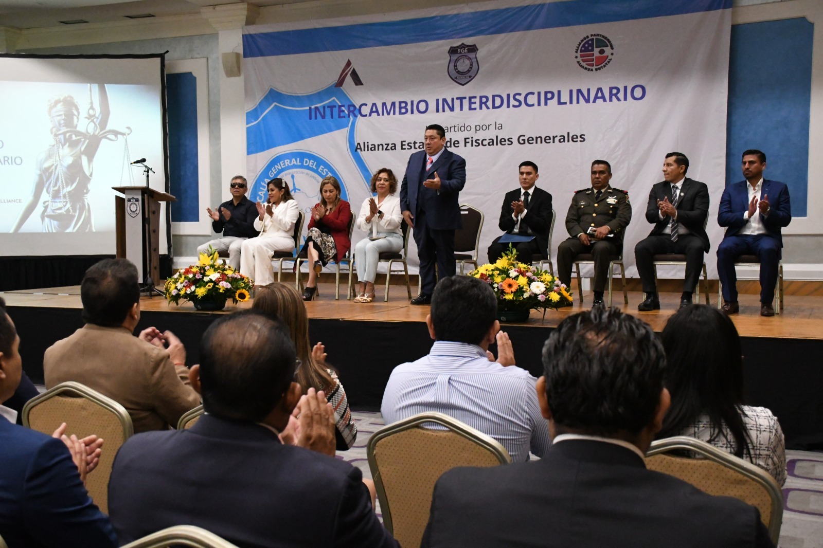 Embajada de EE.UU. realiza curso para FGE