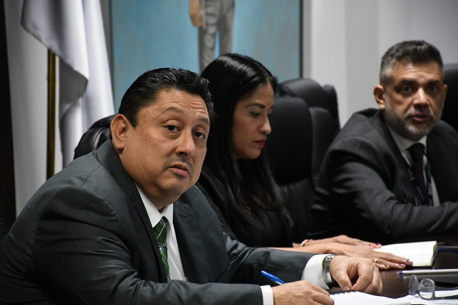 Instruye Fiscal General fortalecer atención social