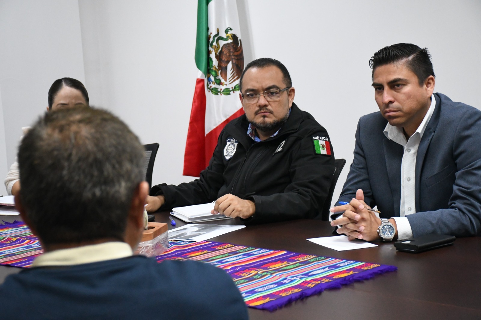 Se reúne FGE con permisionarios de grúas