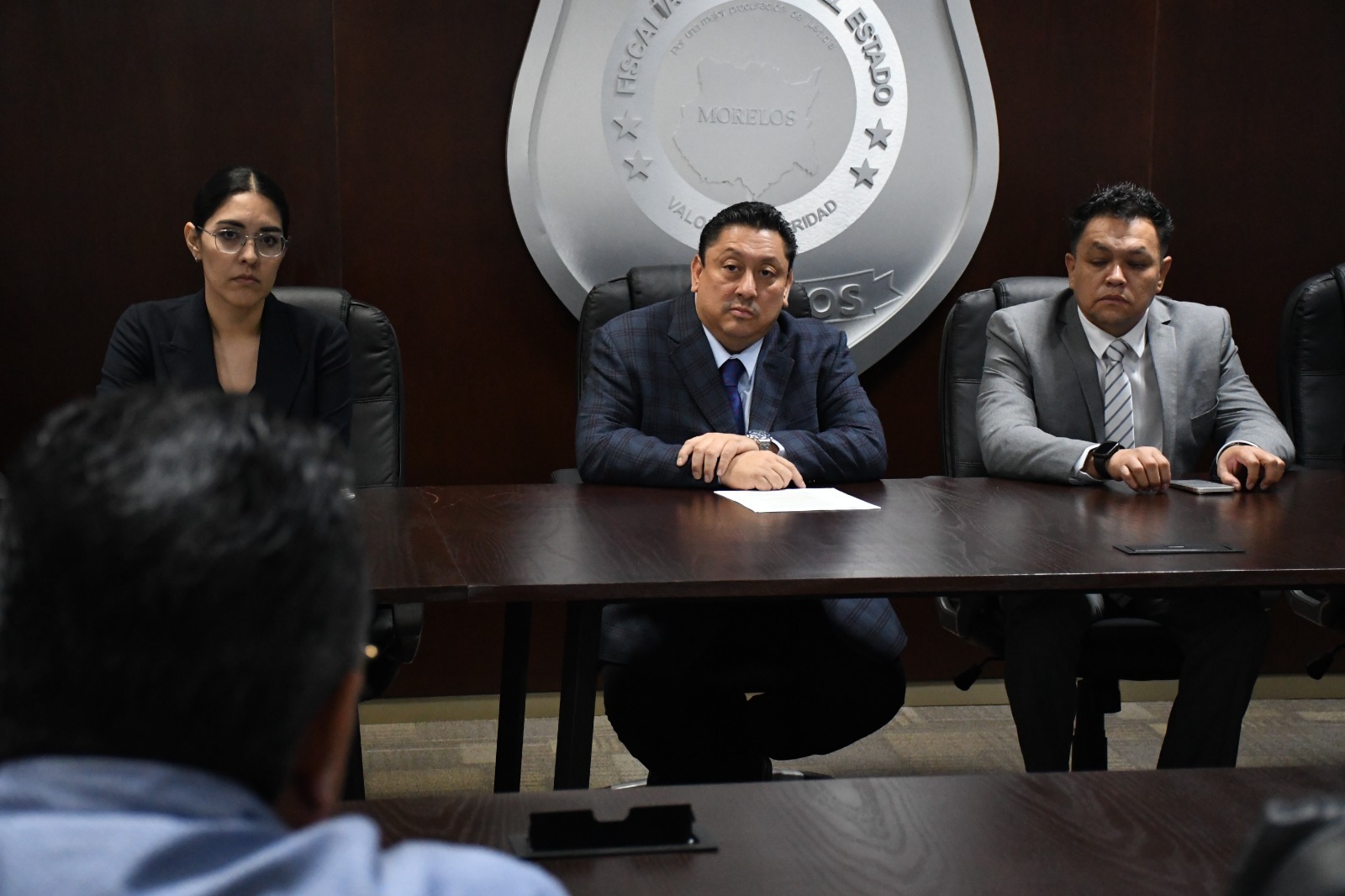Fiscal General se reúne con mandos de la Institución