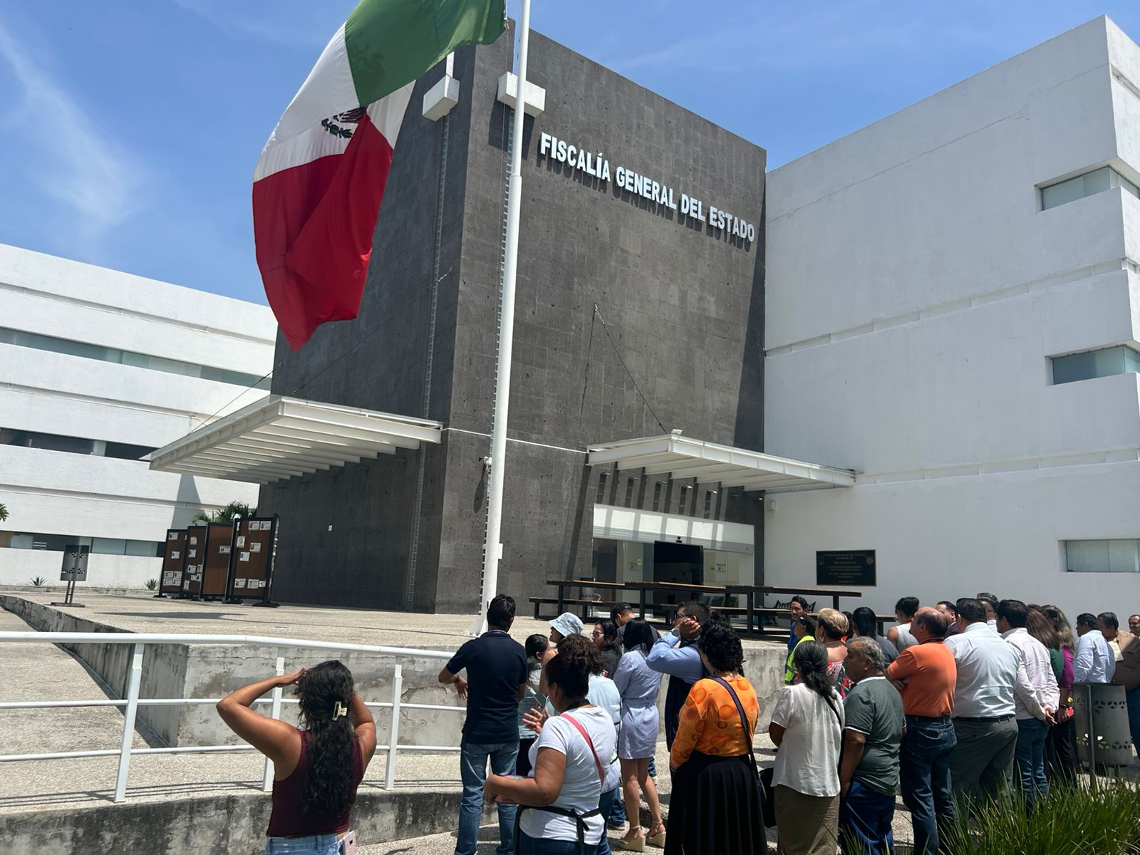 FORTALECE FISCALÍA MORELOS CULTURA DE PROTECCIÓN CIVIL CON PARTICIPACIÓN EN SEGUNDO SIMULACRO NACIONAL 2025